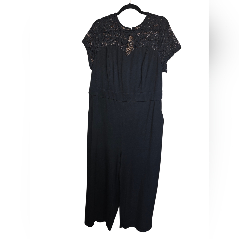 Torrid Black Lace Jumpsuit SZ 18-20 Wedding Guest Whimsy Goth Wide Leg Cropped